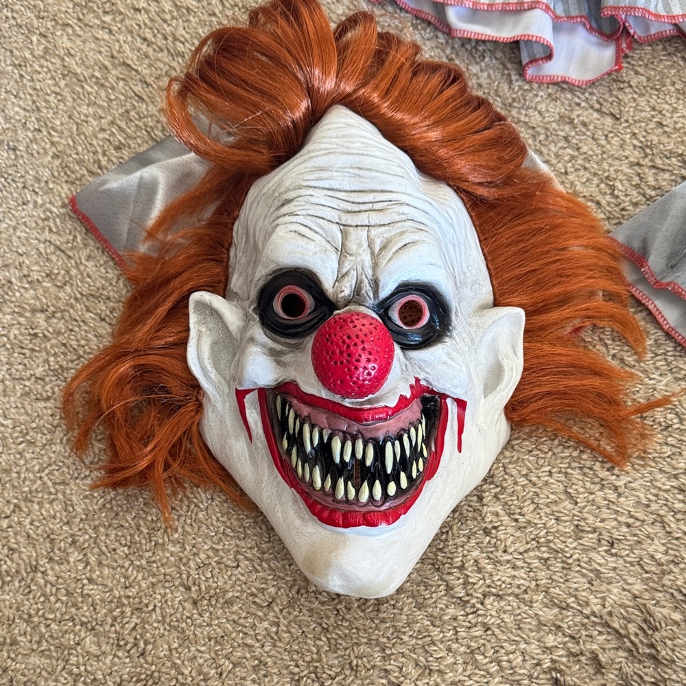 Pennywise adult Halloween costume